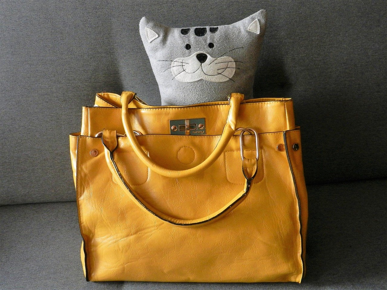 bag, women's bag, handbag, fashion, female fashion, handbags, cat, cushion, yellow, leather, gallantry, handbag, handbag, handbag, handbag, handbag